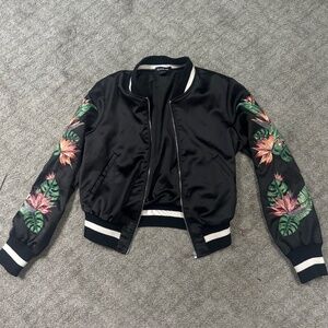 Bebe floral sleeved jacket